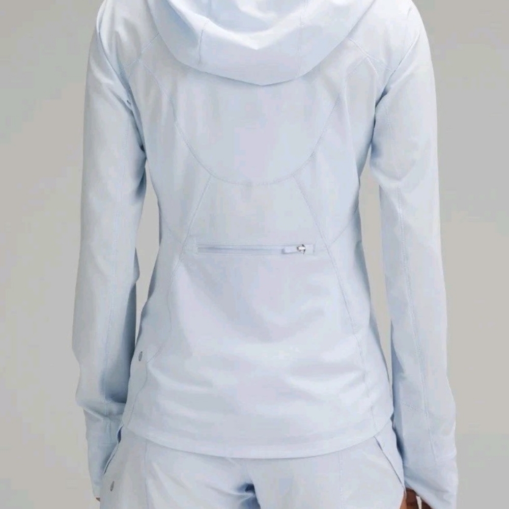 Lululemon Mist Over Windbreaker Light Blue - Picture 12 of 12